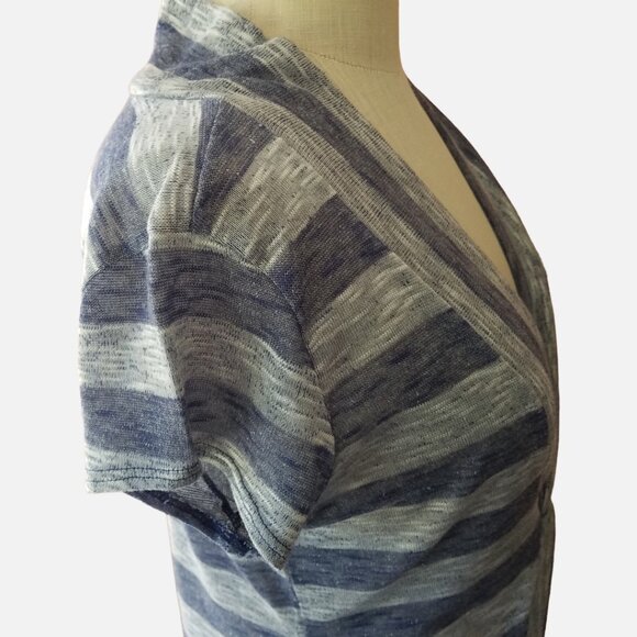 Vanity Front Twist Blue & Gray Striped Cap Sleeve Top - XL - Picture 8 of 12